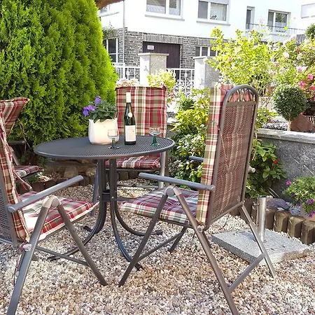 Bluetenreich Apartment Traben-Trarbach